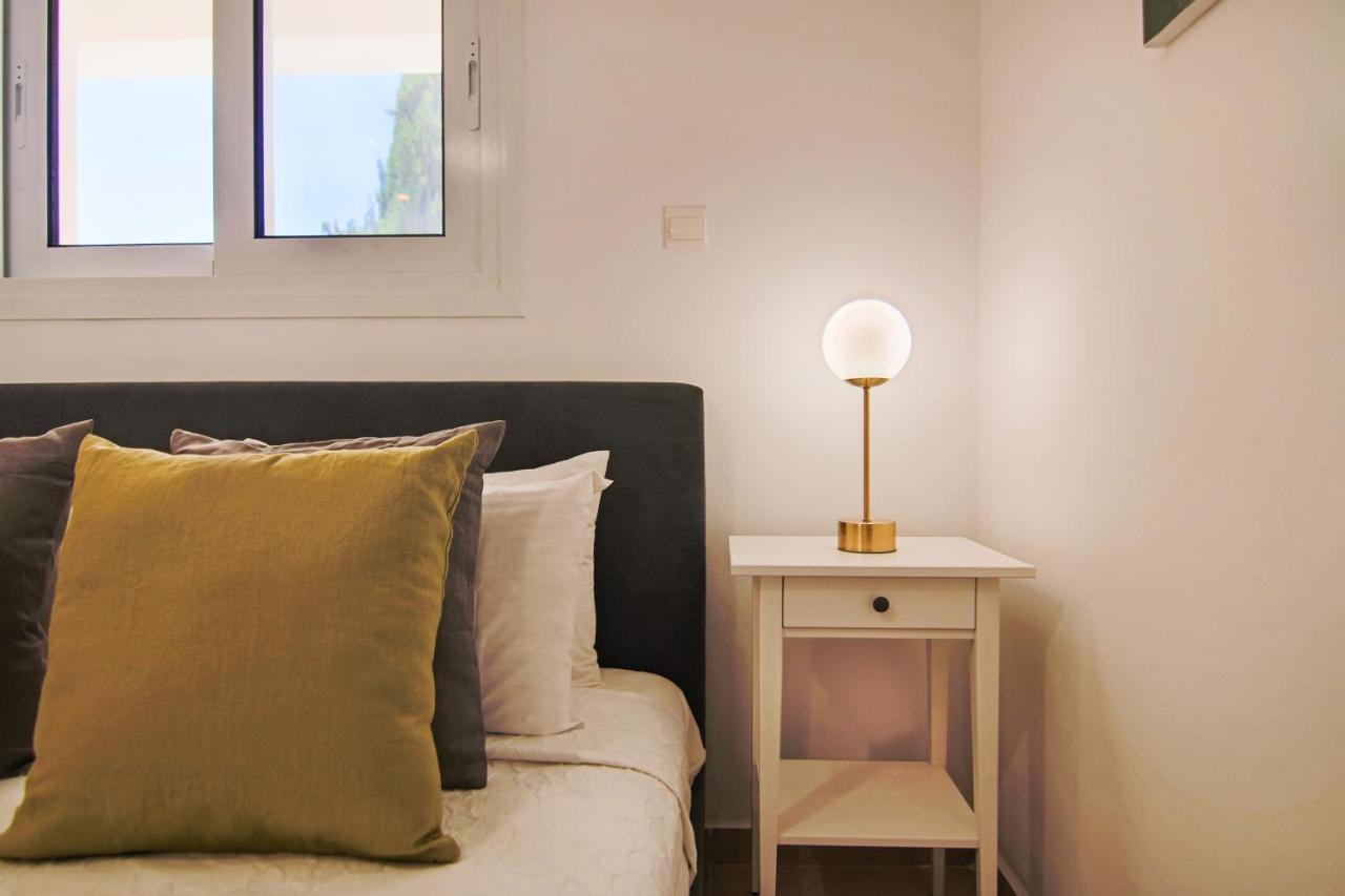 Phaedrus Living Seaside Luxury Limnaria 172 Daire Pafos Dış mekan fotoğraf